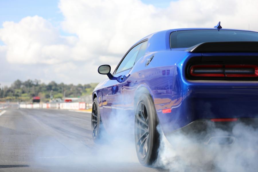 Детали экстерьера Dodge Challenger R/T Scat Pack 1320 (LC) 2019 года  (фото 18 из 23)